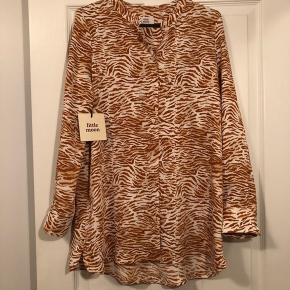 Aritzia Little Moon NWT blouse - Picture 4 of 10